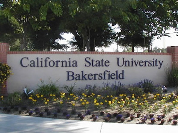 đại học California State, Bakersfield gate