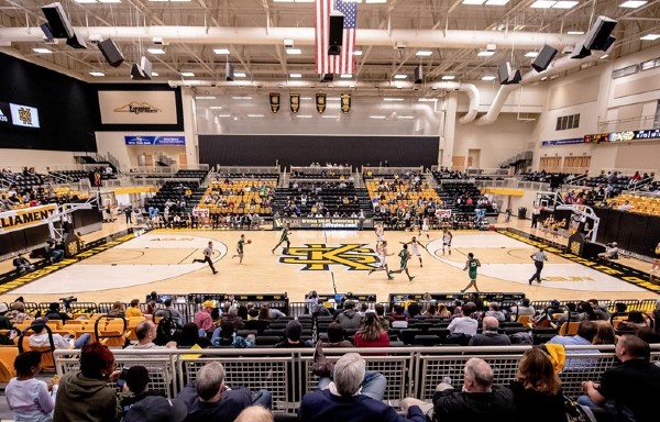 Thi đấu bóng rổ tại Kennesaw State